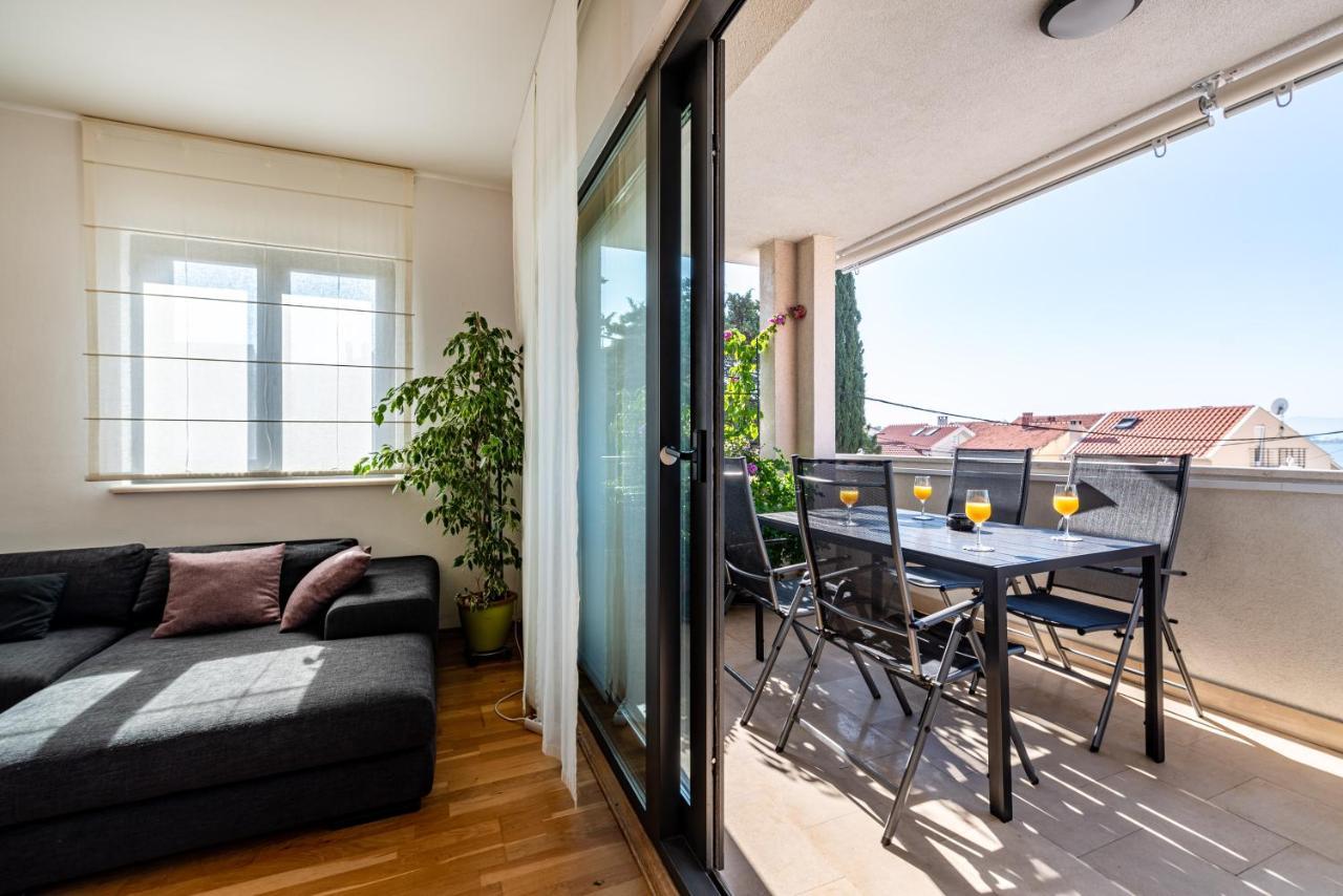 Apartman Eta Zara Esterno foto